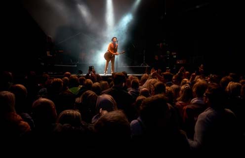 Media of Indie Folk Performance